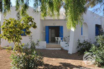 L 97 -                            بيع
                           Villa avec piscine Djerba